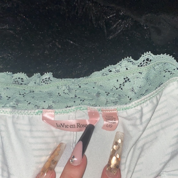 COMFY SLEEPING SHORTS - Picture 2 of 3